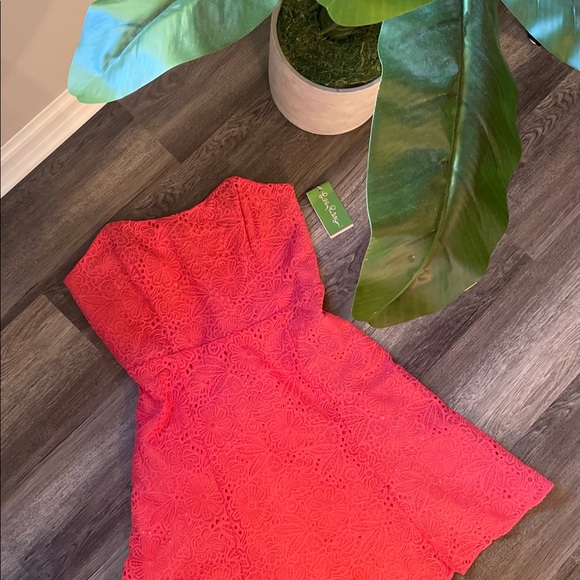 NWT LILY PULITZER VICKI DRESS - ISLAND CORAL - WOMENS 10 (Med)